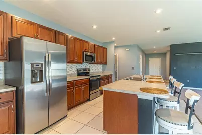 385 Quarry Rock Circle, Kissimmee, FL 34758 - Photo 5