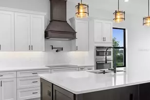 224 Valencia Ridge Dr, Auburndale, FL 33823 - Photo 11