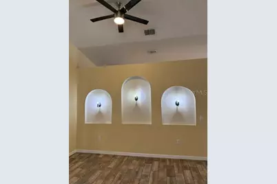 8004 E Settlers Creek Lane, Lakeland, FL 33810 - Photo 9