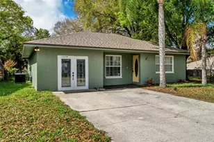 1339 Fairway Dr, Lakeland, FL 33801 - Photo 3