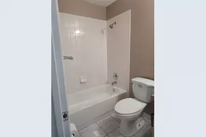 406 Fox Lake Drive, Lakeland, FL 33809 - Photo 5