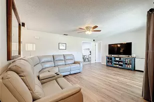 219 Jenny Way, Lakeland, FL 33809 - Photo 9