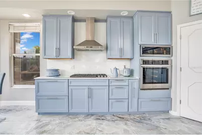 934 Symphony Isles Boulevard, Apollo Beach, FL 33572 - Photo 13