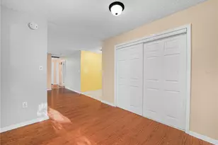 2610 Sprucewood Ln, Plant City, FL 33563 - Photo 5