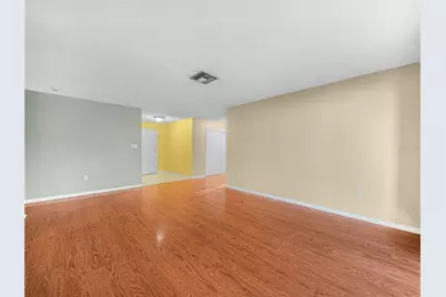 2610 Sprucewood Lane, Plant City, FL 33563 - Photo 3