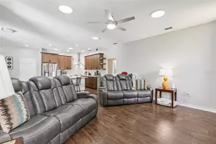 5801 Deer Flag Dr, Lakeland, FL 33811 - Photo 9