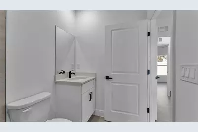 2438 4th Street NE, Winter Haven, FL 33881 - Photo 19