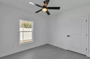 2438 4th St NE, Winter Haven, FL 33881 - Photo 11