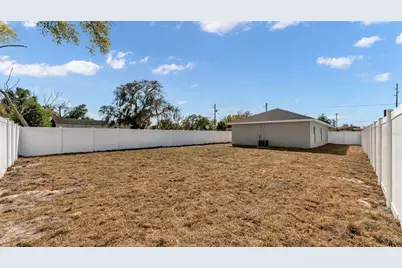 2438 4th Street NE, Winter Haven, FL 33881 - Photo 23