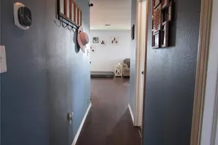 330 Moccasin Hollow Rd, Lithia, FL 33547 - Photo 29