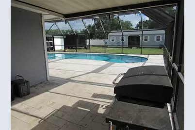 330 Moccasin Hollow Road, Lithia, FL 33547 - Photo 5