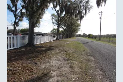 330 Moccasin Hollow Road, Lithia, FL 33547 - Photo 5