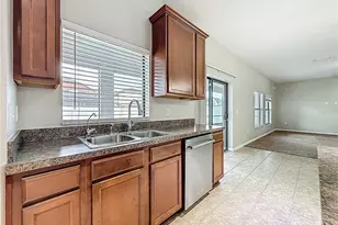 313 Oaklanding Dr, Mulberry, FL 33860 - Photo 17