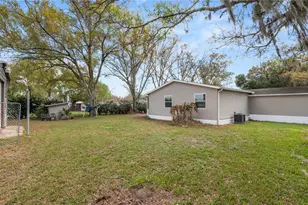 5239 Spring Creek Dr, Lakeland, FL 33811 - Photo 9