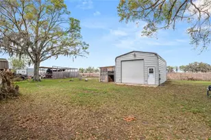 5239 Spring Creek Dr, Lakeland, FL 33811 - Photo 11