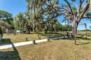 15300 Lake Iola Rd, Dade City, FL 33523 - Photo 21