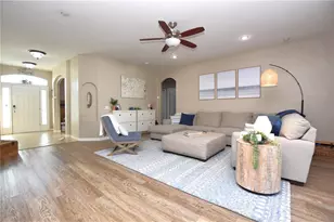 7061 Heatherbrook Dr, Lakeland, FL 33809 - Photo 5