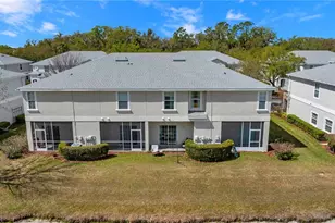 1939 Greenwood Valley Dr, Plant City, FL 33563 - Photo 27
