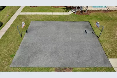 1939 Greenwood Valley Drive, Plant City, FL 33563 - Photo 23