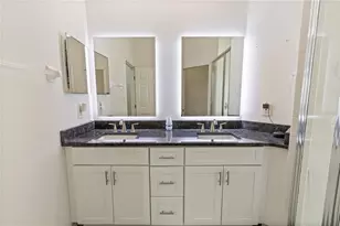 3818 Serenade Ln, Lakeland, FL 33811 - Photo 9