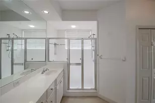 447 Enclave Pl, Lakeland, FL 33803 - Photo 23