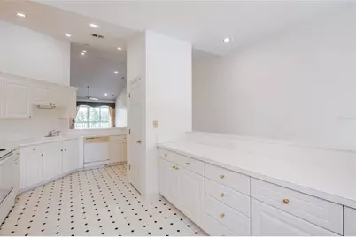 447 Enclave Place #447, Lakeland, FL 33803 - Photo 13