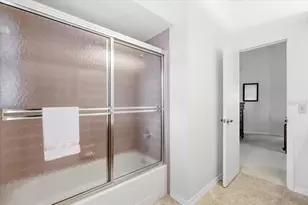 6307 Egret Dr, Lakeland, FL 33809 - Photo 17