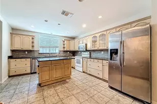 1518 Dawn Heights Dr, Lakeland, FL 33801 - Photo 23