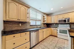 1518 Dawn Heights Dr, Lakeland, FL 33801 - Photo 25