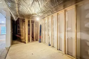 1518 Dawn Heights Dr, Lakeland, FL 33801 - Photo 55