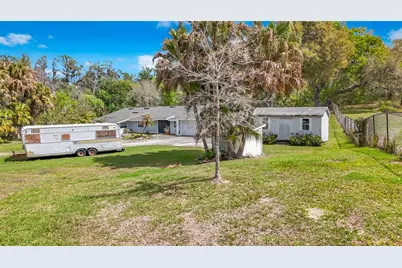 1518 Dawn Heights Drive, Lakeland, FL 33801 - Photo 3