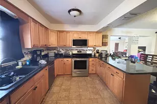 103 Davis St, Auburndale, FL 33823 - Photo 3