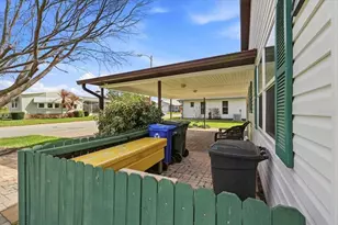 2363 Sea Island Circle S, Lakeland, FL 33810 - Photo 5