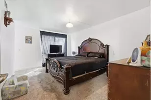 1836 N Crystal Lake Dr, Lakeland, FL 33801 - Photo 19