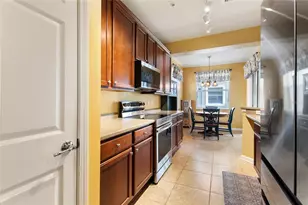 2148 River Turia Cir, Riverview, FL 33578 - Photo 9