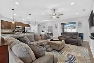 6847 Treymont Dr, Lakeland, FL 33813 - Photo 19