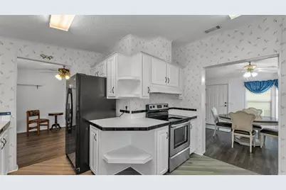 5248 Island View Circle S, Polk City, FL 33868 - Photo 11