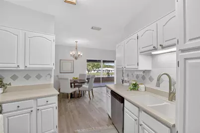 6144 Silver Lakes Drive E, Lakeland, FL 33810 - Photo 19