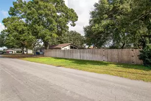 4914 Liberty Ln, Lakeland, FL 33813 - Photo 31