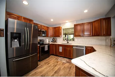 4914 Liberty Ln, Lakeland, FL 33813 - Photo 9