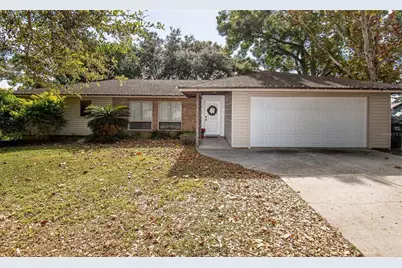 4914 Liberty Ln, Lakeland, FL 33813 - Photo 3