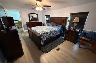 2412 Island Oaks W, Lakeland, FL 33805 - Photo 11