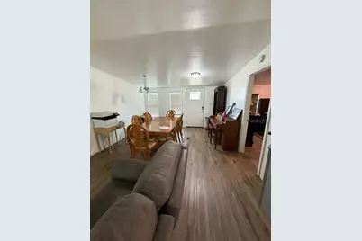 2412 Island Oaks W, Lakeland, FL 33805 - Photo 5