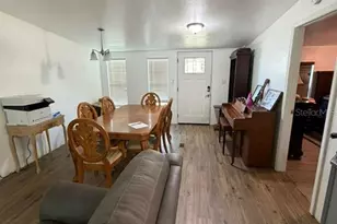 2412 Island Oaks W, Lakeland, FL 33805 - Photo 5