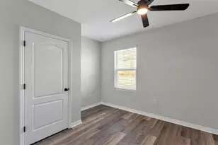 225 Gina Ln, Davenport, FL 33837 - Photo 13