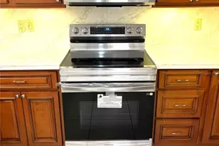 510 SW 181st Way, Pembroke Pines, FL 33029 - Photo 17