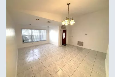 510 SW 181st Way, Pembroke Pines, FL 33029 - Photo 7