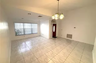 510 SW 181st Way, Pembroke Pines, FL 33029 - Photo 7