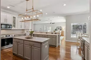 100 Wyndham Dr, Winter Haven, FL 33884 - Photo 13