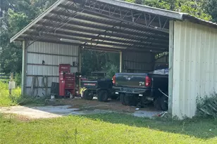 10553 NE 36th Ave, Anthony, FL 32617 - Photo 3